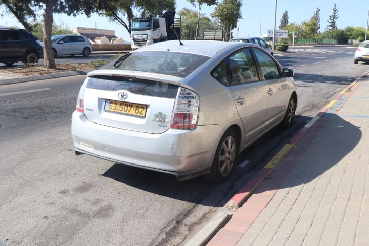 טויוטה פריוס