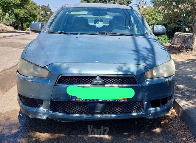 מיצובישי לנסר