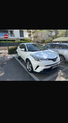 טויוטה C-HR