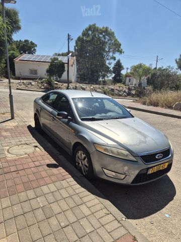 פורד מונדאו