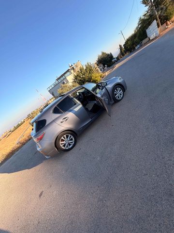 לקסוס CT