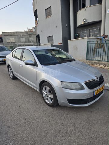 סקודה אוקטביה