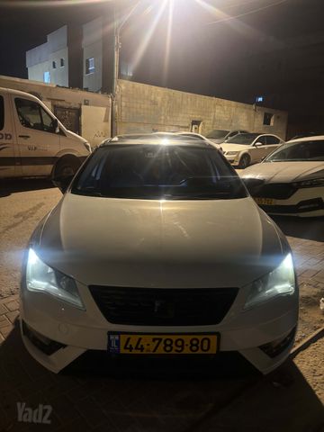 סיאט לאון