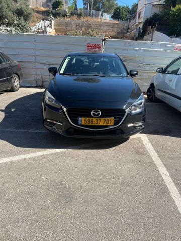 מאזדה 3