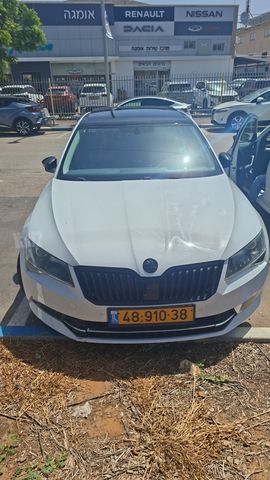 סקודה סופרב