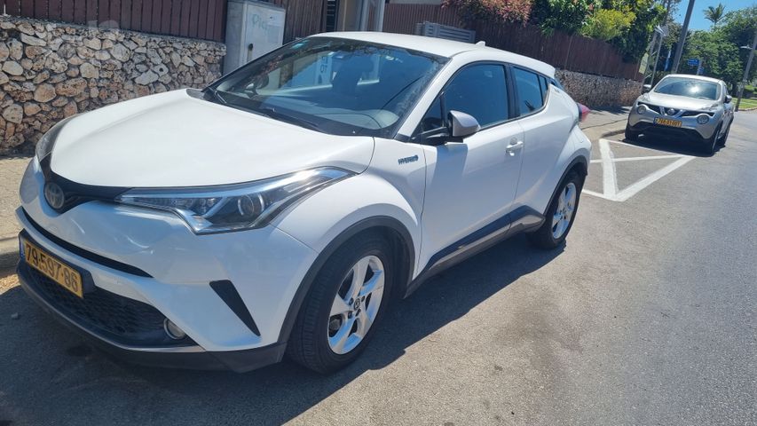 טויוטה C-HR