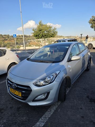 יונדאי i30
