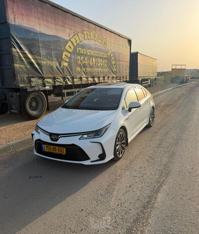 טויוטה קורולה