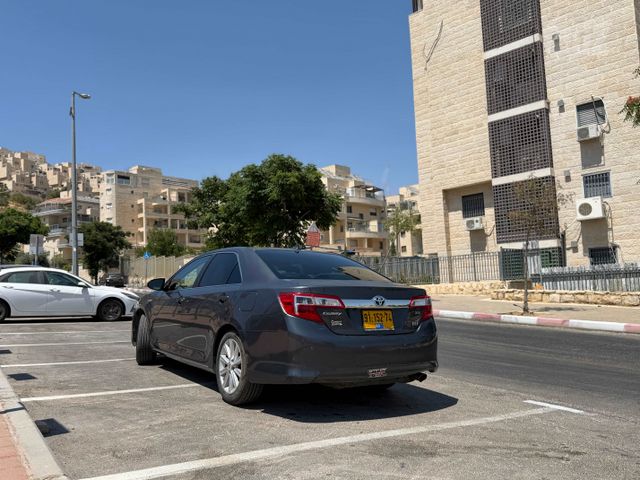 טויוטה קאמרי