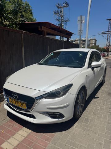 מאזדה 3