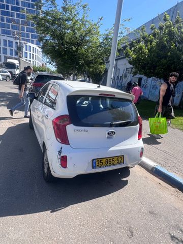 קיה פיקנטו
