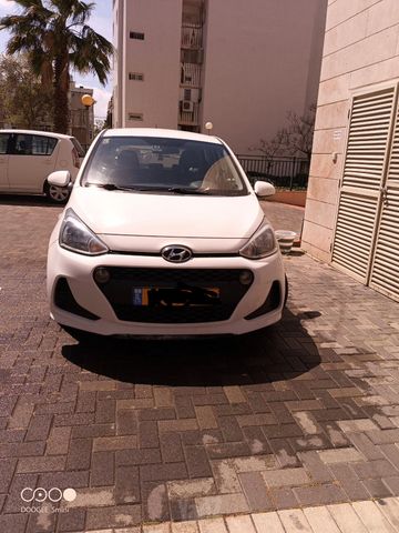 יונדאי i10
