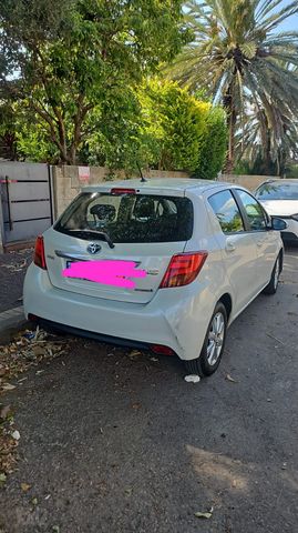 מודעת רכב טויוטה יאריס
