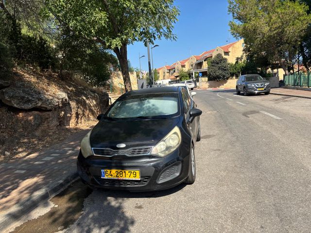מודעת רכב קיה ריו