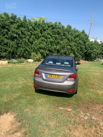 יונדאי אקסנט i25