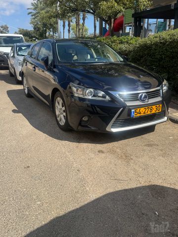 לקסוס CT