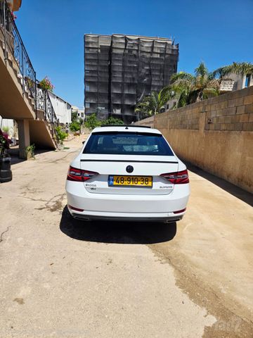 סקודה סופרב