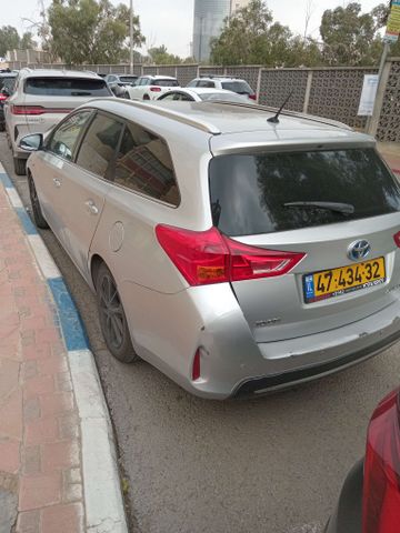 טויוטה אוריס