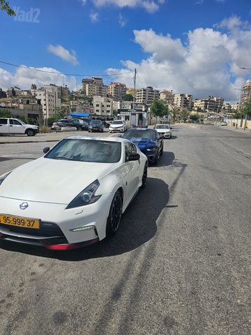ניסאן 370Z