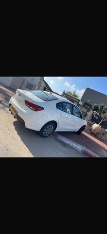 מודעת רכב קיה ריו
