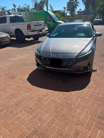 יונדאי אלנטרה