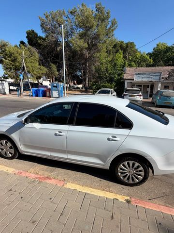 סקודה ראפיד