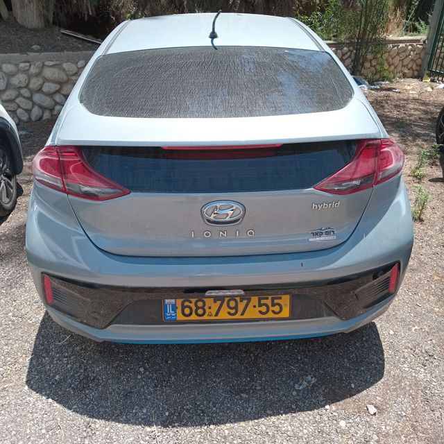 יונדאי איוניק