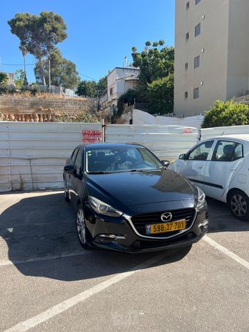 מאזדה 3