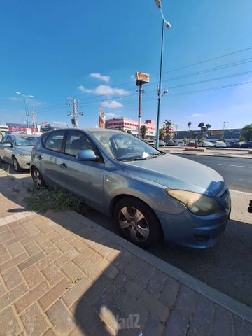 יונדאי i30