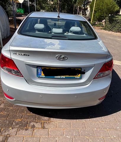 יונדאי אקסנט i25