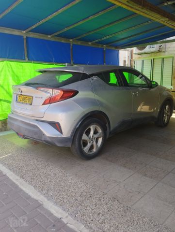 טויוטה C-HR