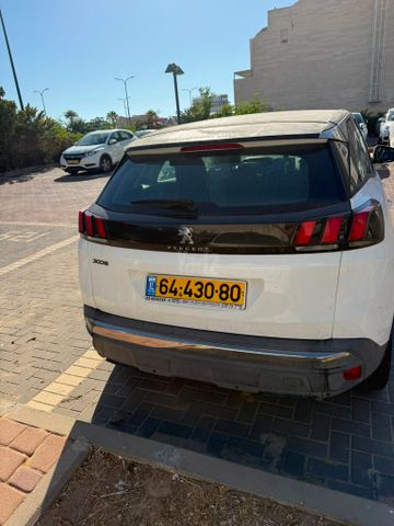 פיג'ו 3008
