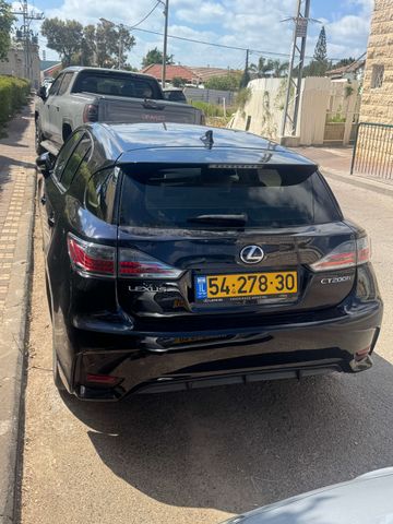 לקסוס CT