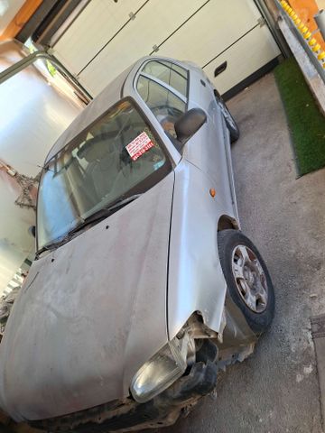 יונדאי אקסנט i25
