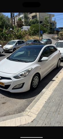 יונדאי i30