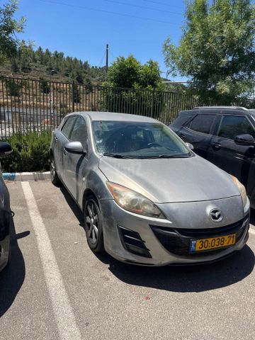 מאזדה 3
