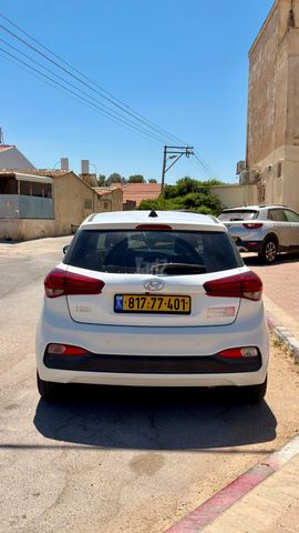 יונדאי i20