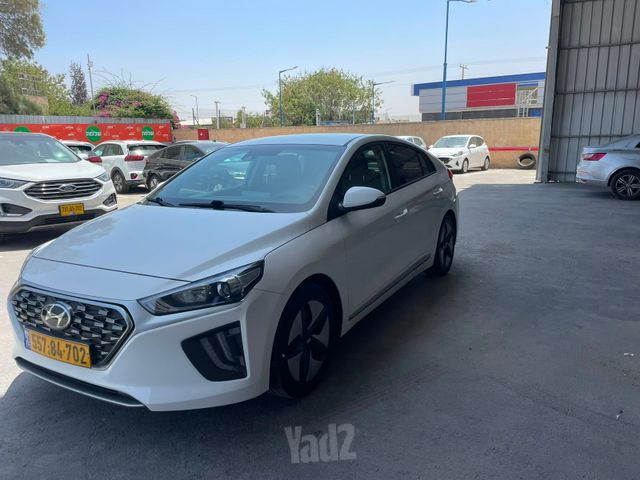 יונדאי איוניק