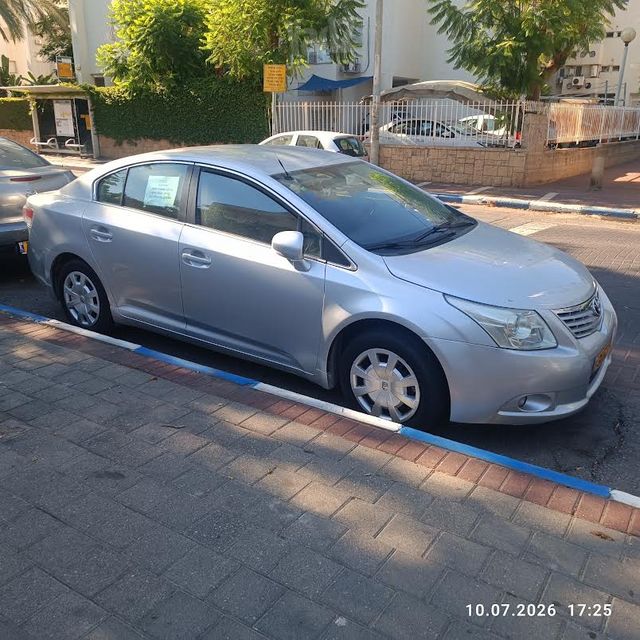 טויוטה אוונסיס