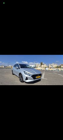 יונדאי i20