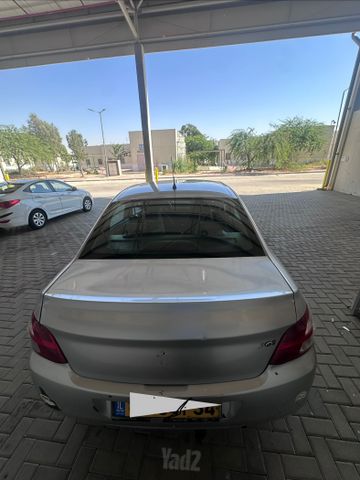 פיג'ו 301