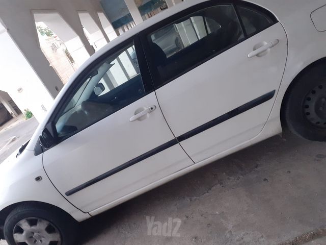 טויוטה קורולה