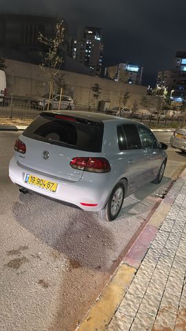 פולקסווגן גולף