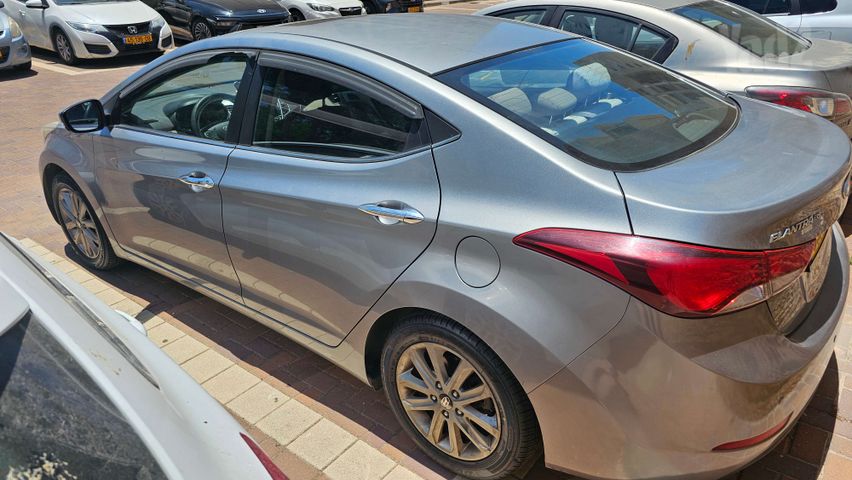 יונדאי I35