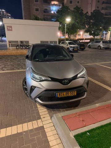 טויוטה C-HR