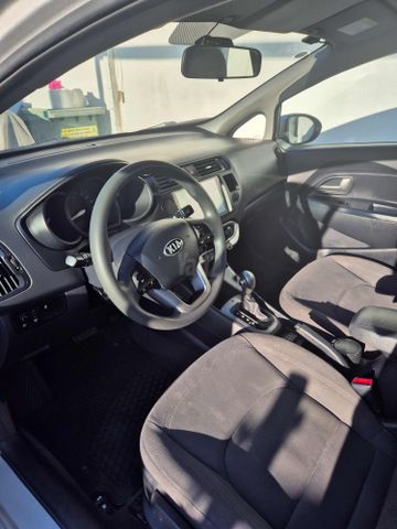 ריו LX אוט׳ בנזין סדאן 4 דל 1.4 (109 כ״ס)