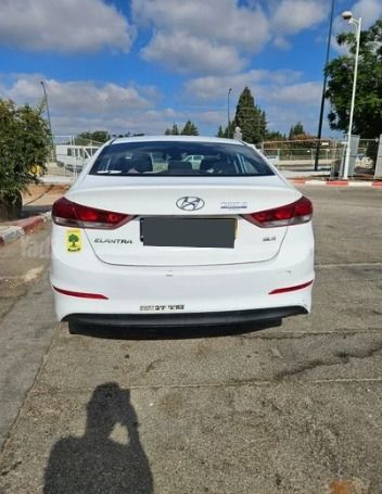 יונדאי אלנטרה