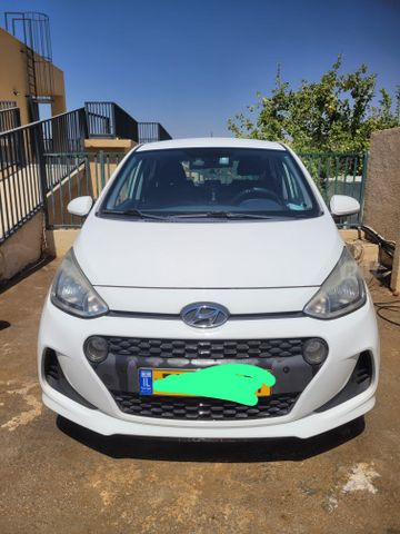 יונדאי i10