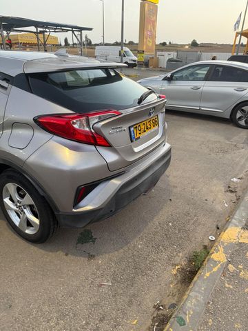 טויוטה C-HR