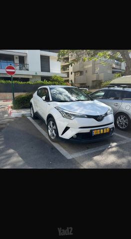 טויוטה C-HR
